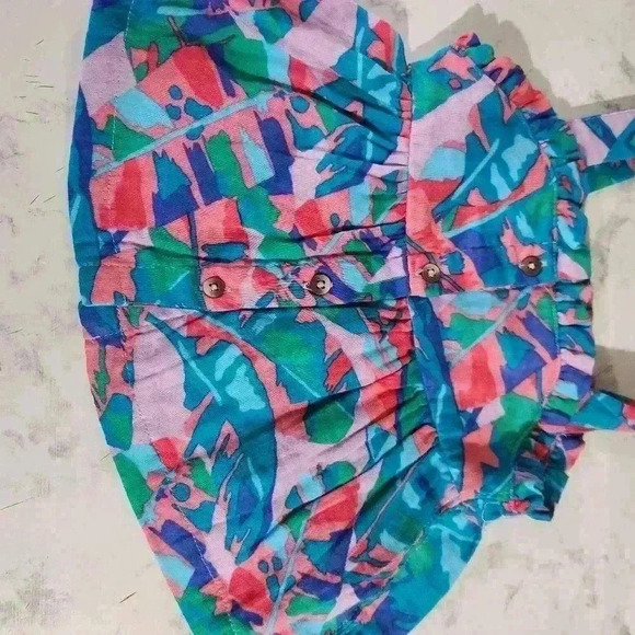 Baby Girl Bundle 3 one piece jumpers 1 top 1 short size 18 months - Picture 9 of 11